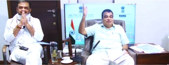 Increase milk production in Vidarbha from 2 to 20 lakh per day: Gadkari to AHD and NDDB