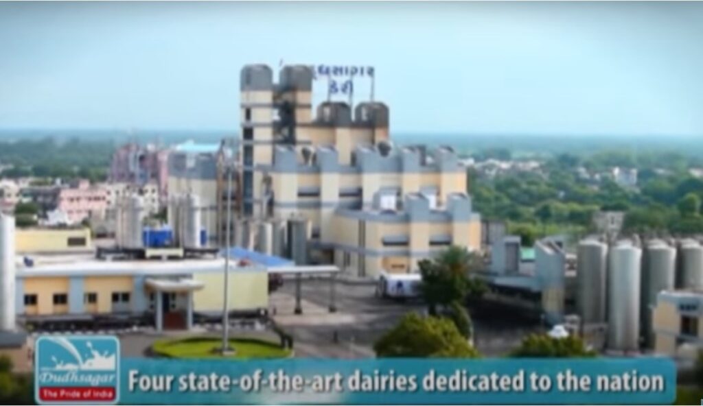 dudhsagar dairy officials charged dairynews7x7