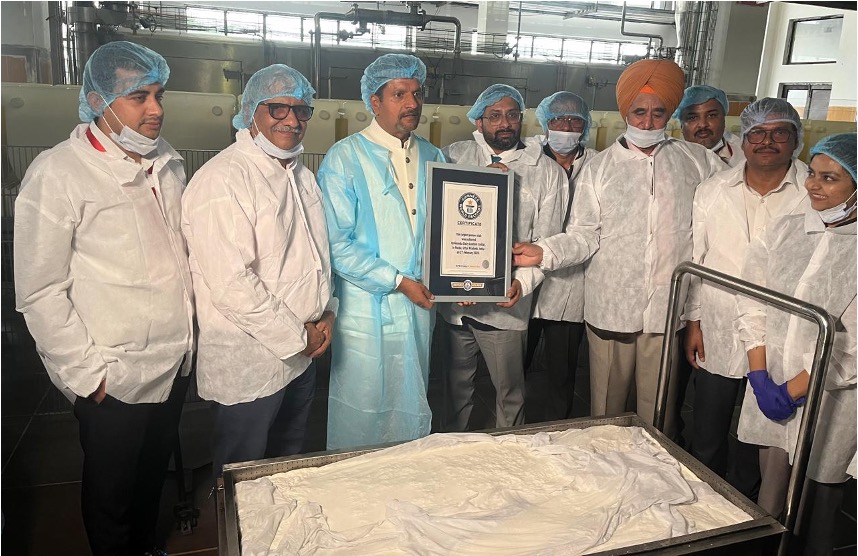 ananda guinness world record paneer dairynews7x7