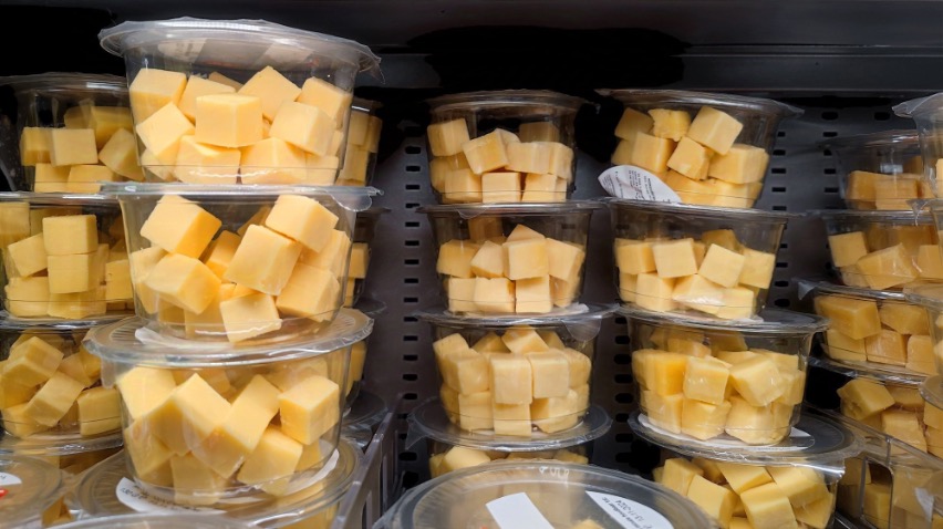 microplastics in cheese Italy dairynews7x7