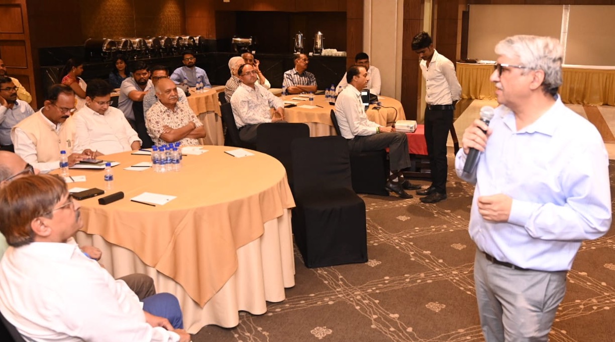 kuldeep sharma n r bhasin lecture dairynews7x7